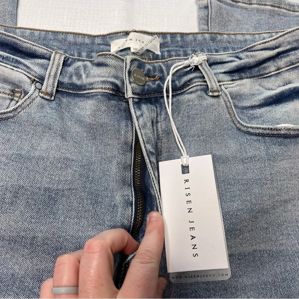 Brand new Risen jeans light blue Jean denim xl‎ mid rise distressed straight leg